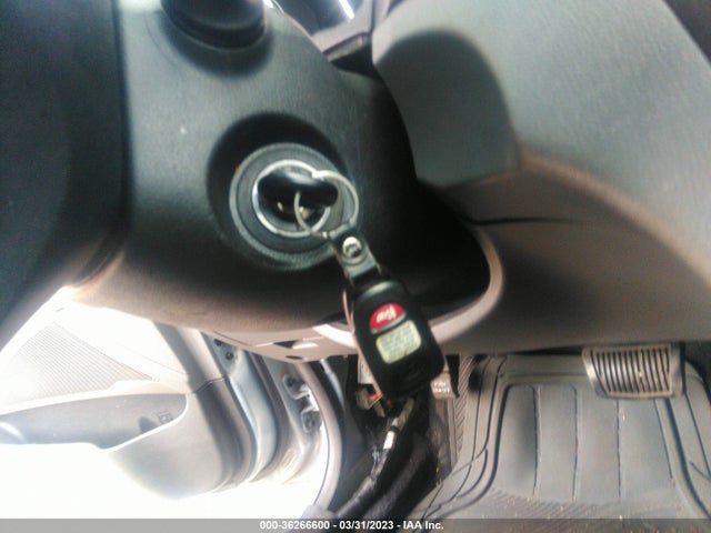 Hyundai SONATA GLS 2014 5NPEB4AC0EH823005 Image 11