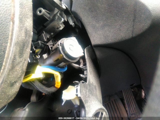5XYPG4A37LG665115 KIA SORENTO LX