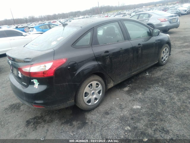 2013 FORD FOCUS S VIN: 1FADP3E20DL103700