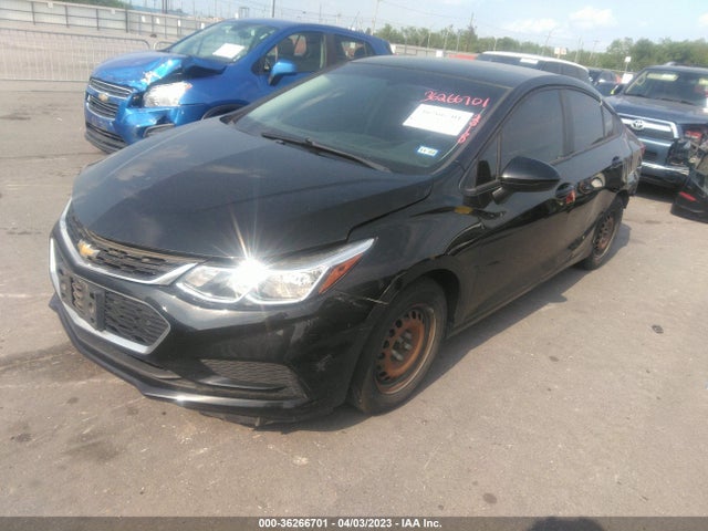 Chevrolet CRUZE LS 2018 1G1BC5SMXJ7177010 Image 2