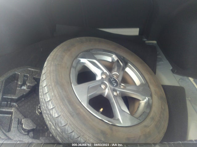 KIA K5 LXS 2021 5XXG14J21MG048310 Image 4