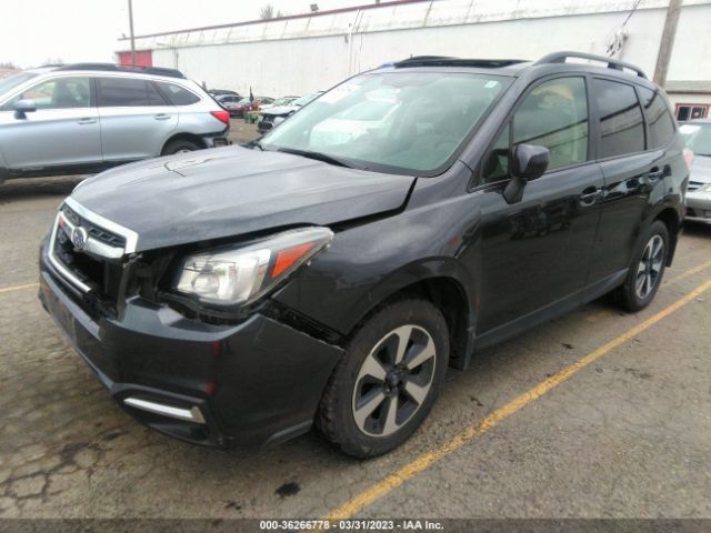 JF2SJAECXHH567023 Subaru Forester Premium