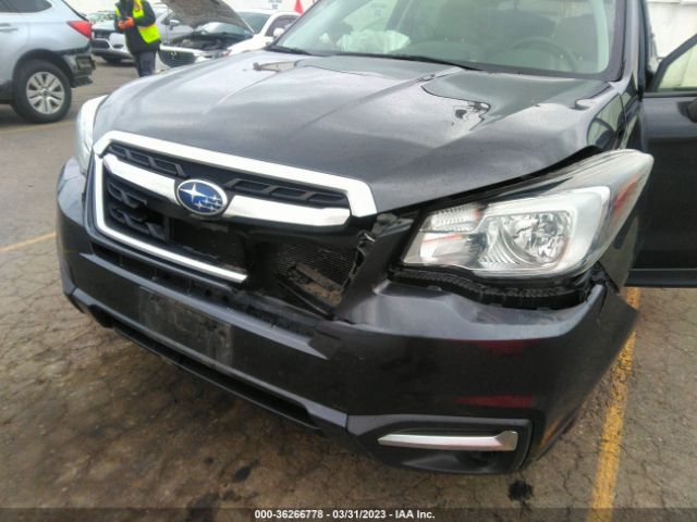 JF2SJAECXHH567023 Subaru Forester Premium