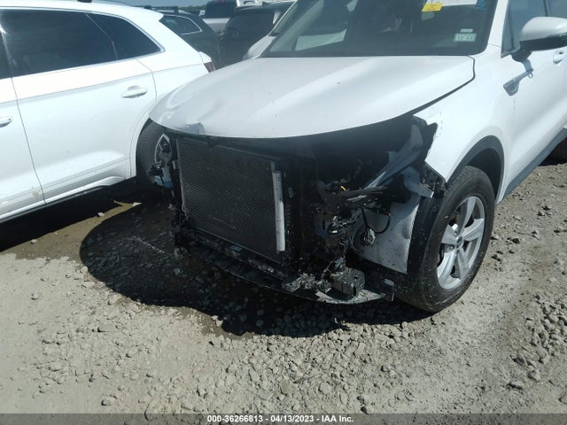 2022 KIA SORENTO LX VIN: 5XYRG4LC8NG097420