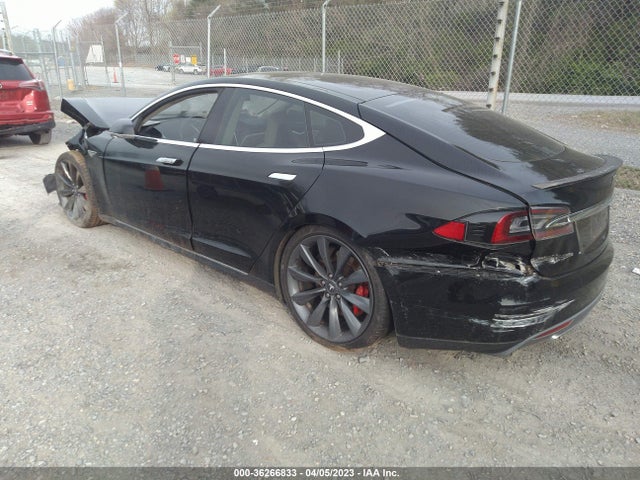 2013 TESLA MODEL S 5YJSA1DPXDFP29360 Photo 2