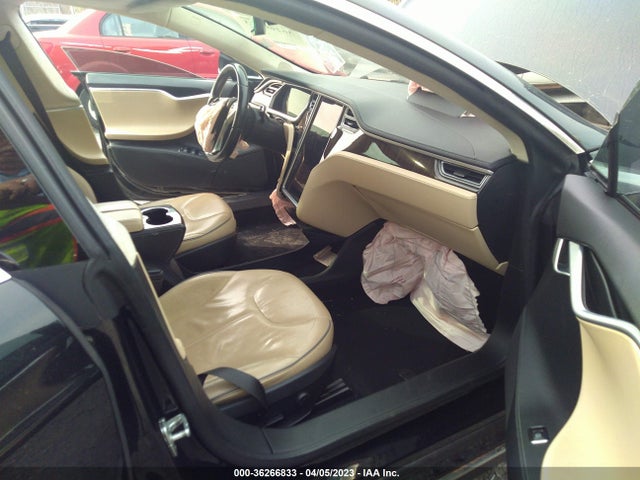 2013 TESLA MODEL S 5YJSA1DPXDFP29360 Photo 4