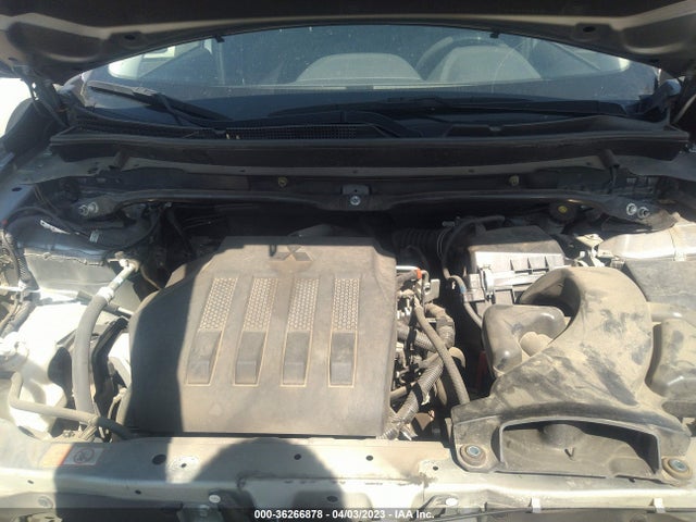 JA4AS3AA4LZ035657 Mitsubishi Eclipse Cross Es