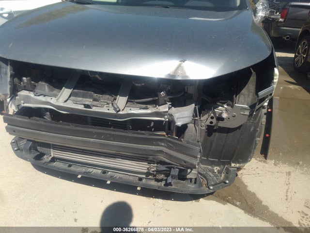 JA4AS3AA4LZ035657 Mitsubishi Eclipse Cross Es