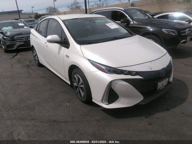 2017 JTDKARFP5H3067492 main image