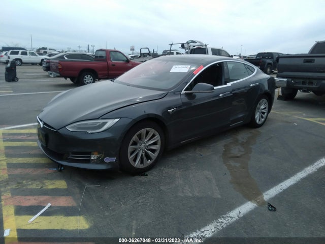 Tesla Model S 75d/100d/p100d 2018 5YJSA1E26JF265644 Image 2