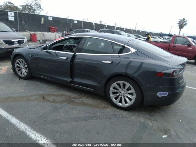 Tesla Model S 75d/100d/p100d 2018 5YJSA1E26JF265644 Image 4