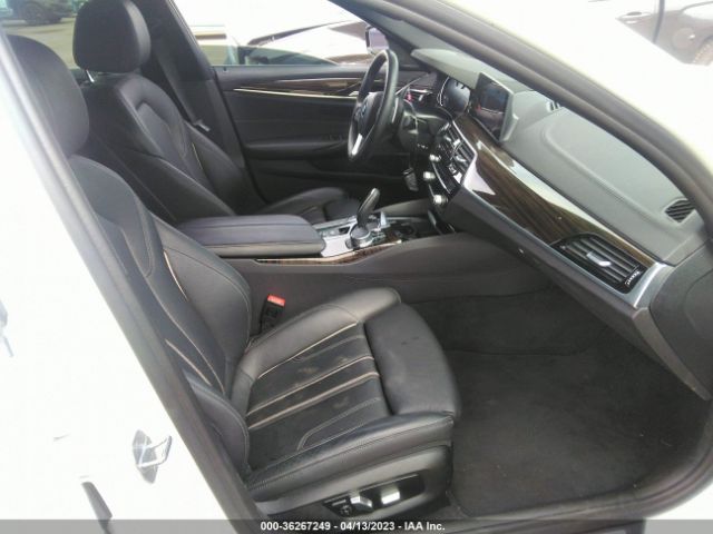 WBAJE5C57JWA94600 BMW 5 Series 540i