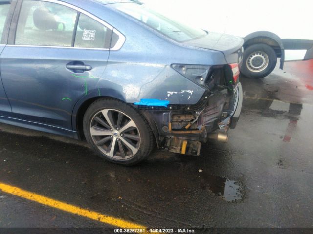 4S3BNAN60F3042026 Subaru Legacy 2.5i Limited