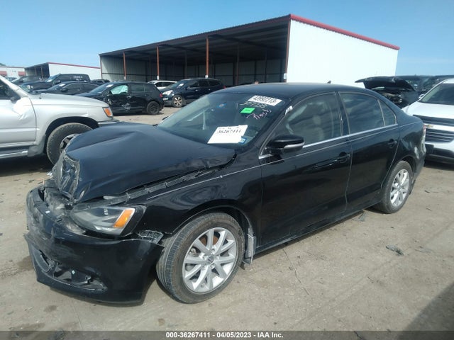 3VWD07AJ4EM307738 Volkswagen Jetta Sedan Se W/connectivity