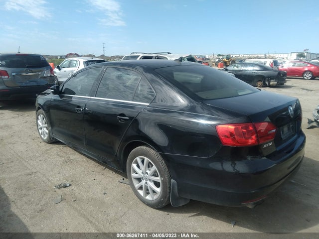 3VWD07AJ4EM307738 Volkswagen Jetta Sedan Se W/connectivity