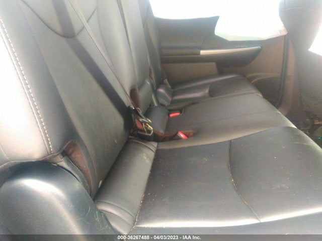 Toyota Prius V Two/five/three/four 2017 JTDZN3EU8HJ058353 Image 8