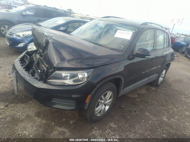 WVGAV7AX6HK029380 Volkswagen TIGUAN