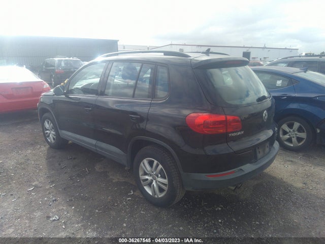 WVGAV7AX6HK029380 Volkswagen TIGUAN