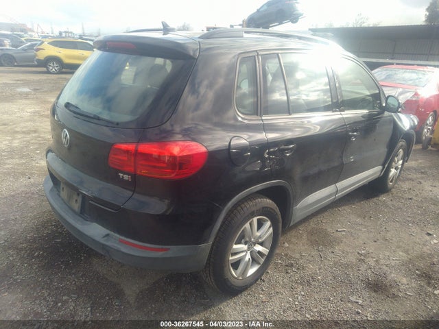 WVGAV7AX6HK029380 Volkswagen TIGUAN
