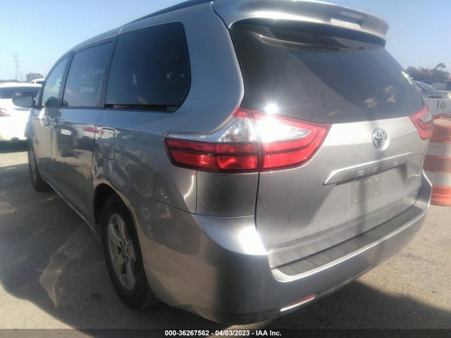 Toyota SIENNA LE 2015 5TDKK3DC0FS579246 Image 3
