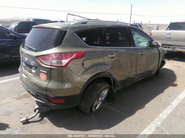1FMCU0J90EUA37298 Ford Escape Titanium
