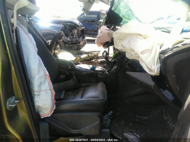 1FMCU0J90EUA37298 Ford Escape Titanium