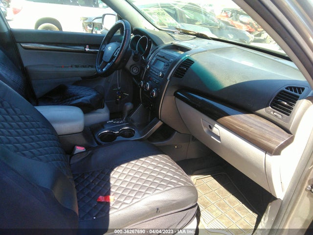 2012 KIA SORENTO LX VIN: 5XYKT3A66CG298959