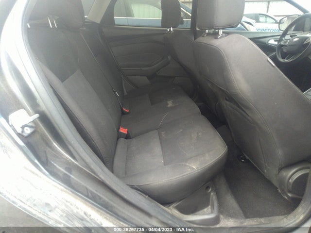 Ford FOCUS SE 2017 1FADP3K26HL258651 Image 10