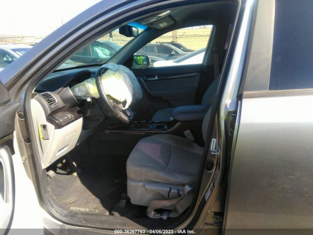 5XYKT4A6XFG554272 KIA SORENTO LX