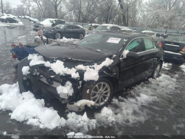 WDD3G4FB9KW011951 Mercedes-Benz A-class A 220