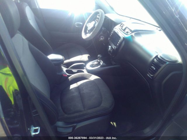 KNDJP3A51J7572019 KIA SOUL +