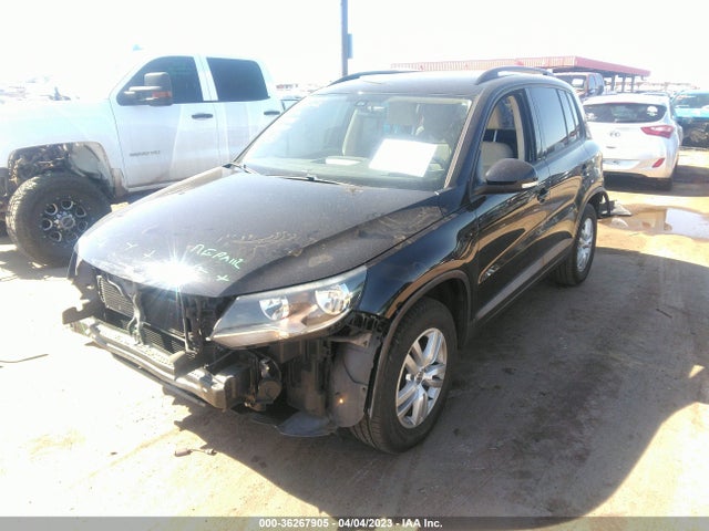 WVGAV7AX9HK032144 Volkswagen TIGUAN S