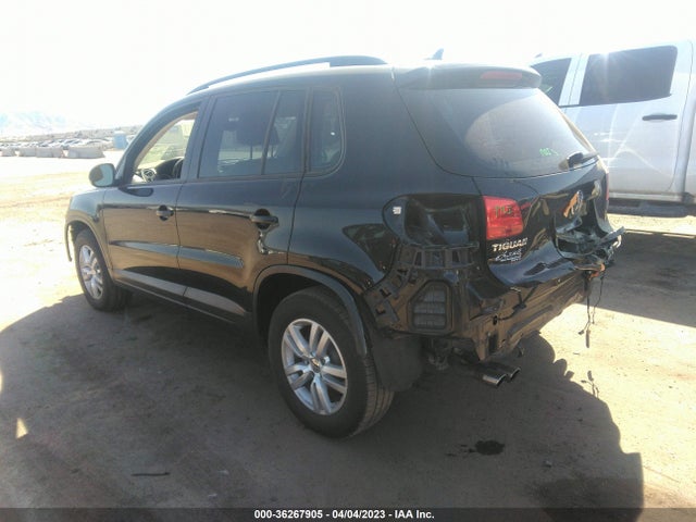 WVGAV7AX9HK032144 Volkswagen TIGUAN S