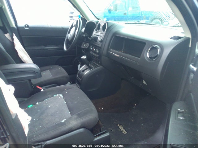 1C4NJRFB2FD270283 Jeep Patriot Latitude