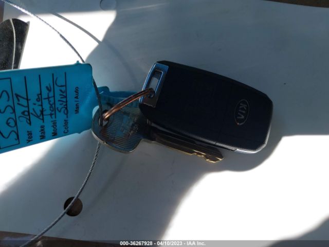 3KPFK4A73HE036968 KIA FORTE LX