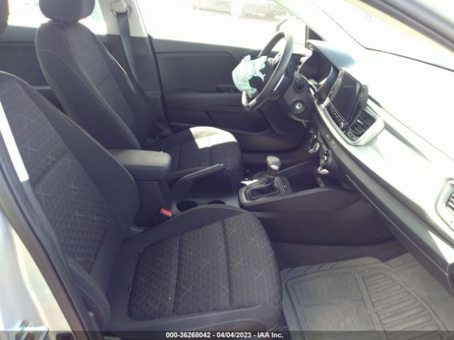 3KPA24AD1NE493015 KIA RIO S
