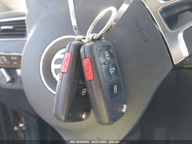 3VWD17AJ5EM384891 Volkswagen Jetta Sedan Se