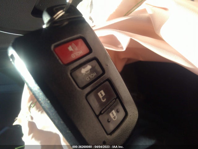 Toyota AVALON LIMITED 2014 4T1BK1EB6EU108900 Image 3