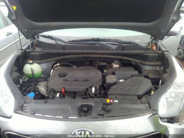 KNDPMCAC6H7237270 KIA Sportage Lx