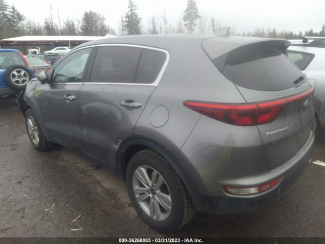 KNDPMCAC6H7237270 KIA Sportage Lx