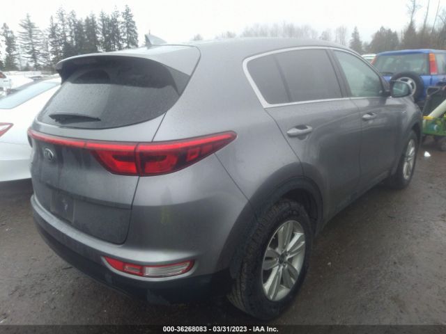 KNDPMCAC6H7237270 KIA Sportage Lx