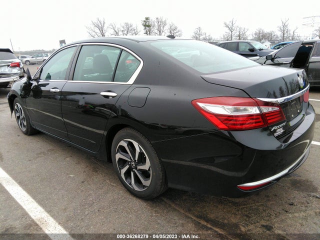 Honda ACCORD EX 2017 1HGCR2F06HA040161 Image 3