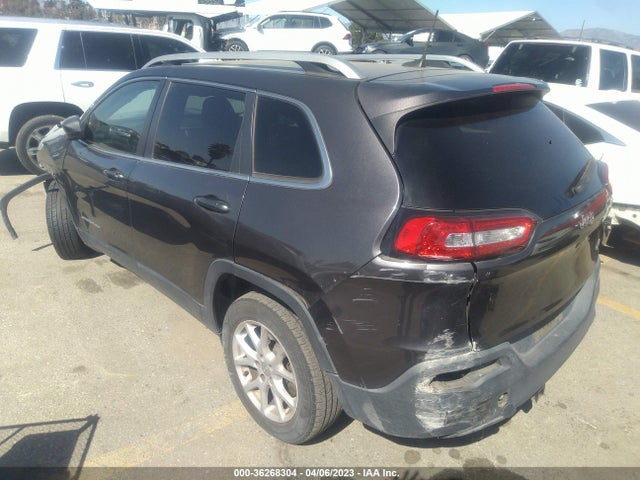 1C4PJLCS5GW179587 Jeep Cherokee Latitude
