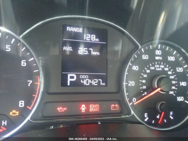 KNAFK4A60G5563297 KIA FORTE LX