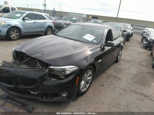WBA5A5C54FD517677 BMW 5 Series 528i