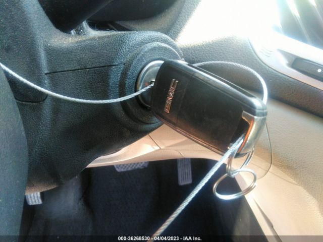 2GKALMEK8F6308518 GMC Terrain Sle