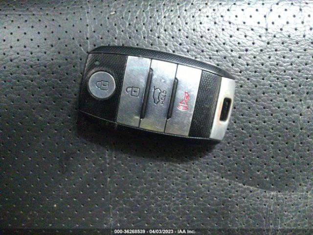 5XYKW4A74FG583766 KIA SORENTO SX