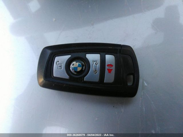 WBA5A5C54FD520563 BMW 5 Series 528i