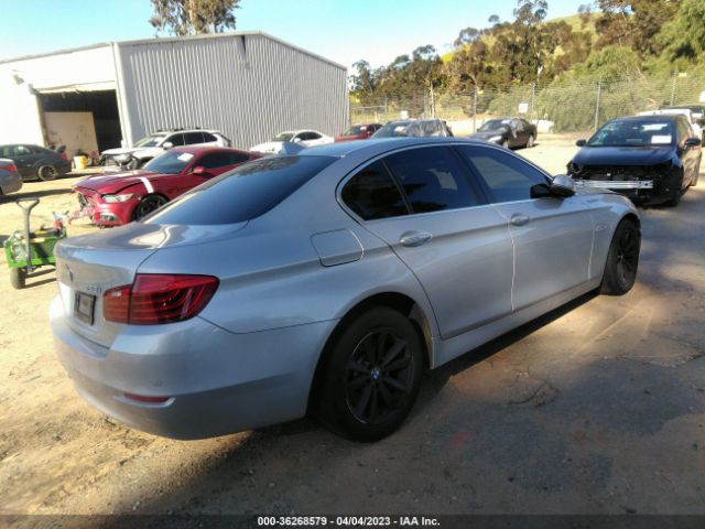 WBA5A5C54FD520563 BMW 5 Series 528i