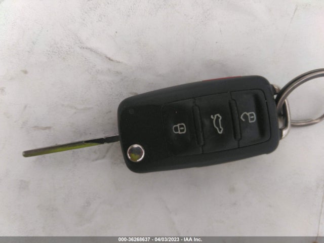 3VW267AJ6GM221176 Volkswagen Jetta Sedan 1.4t S